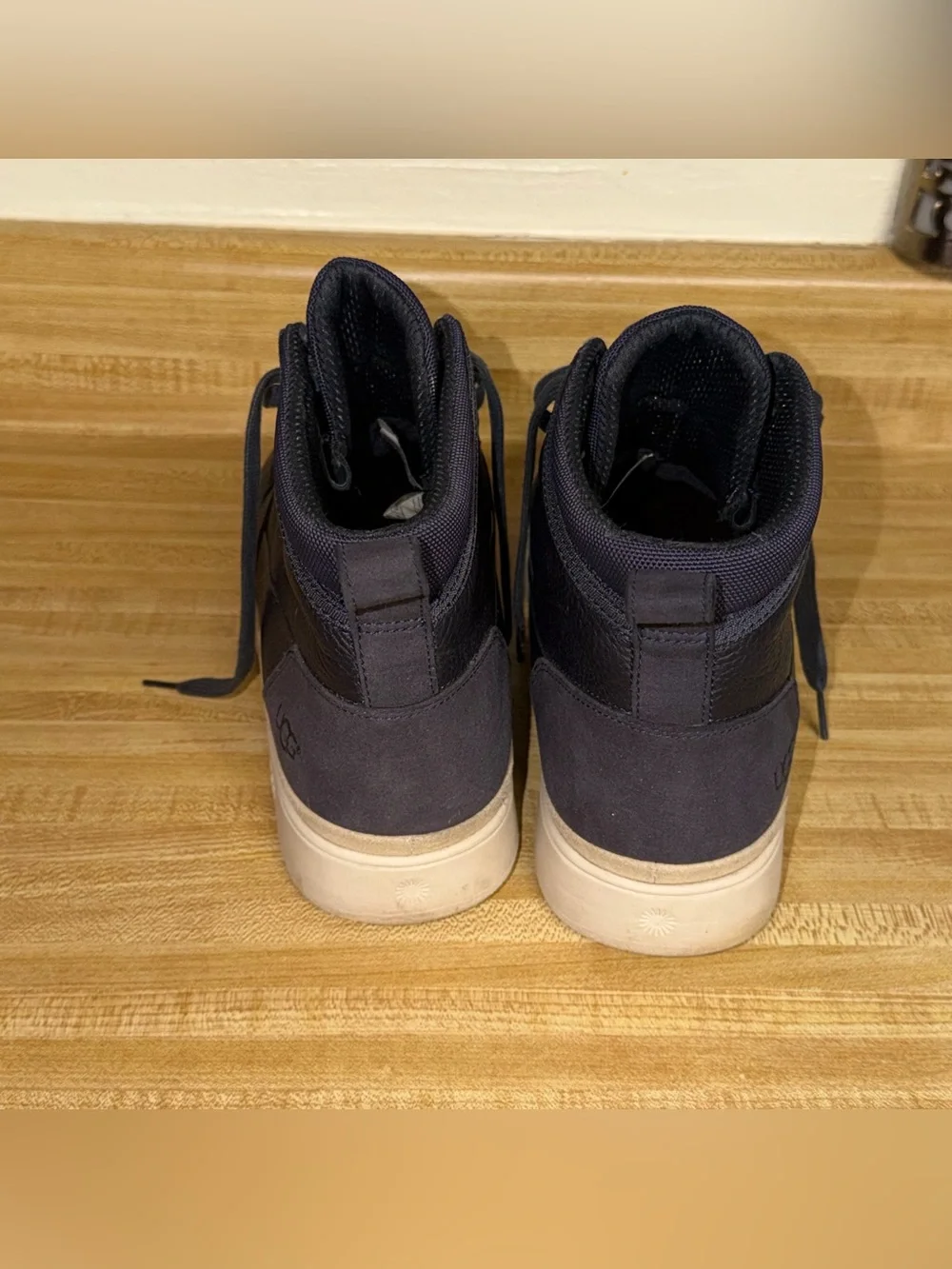UGG men chukka